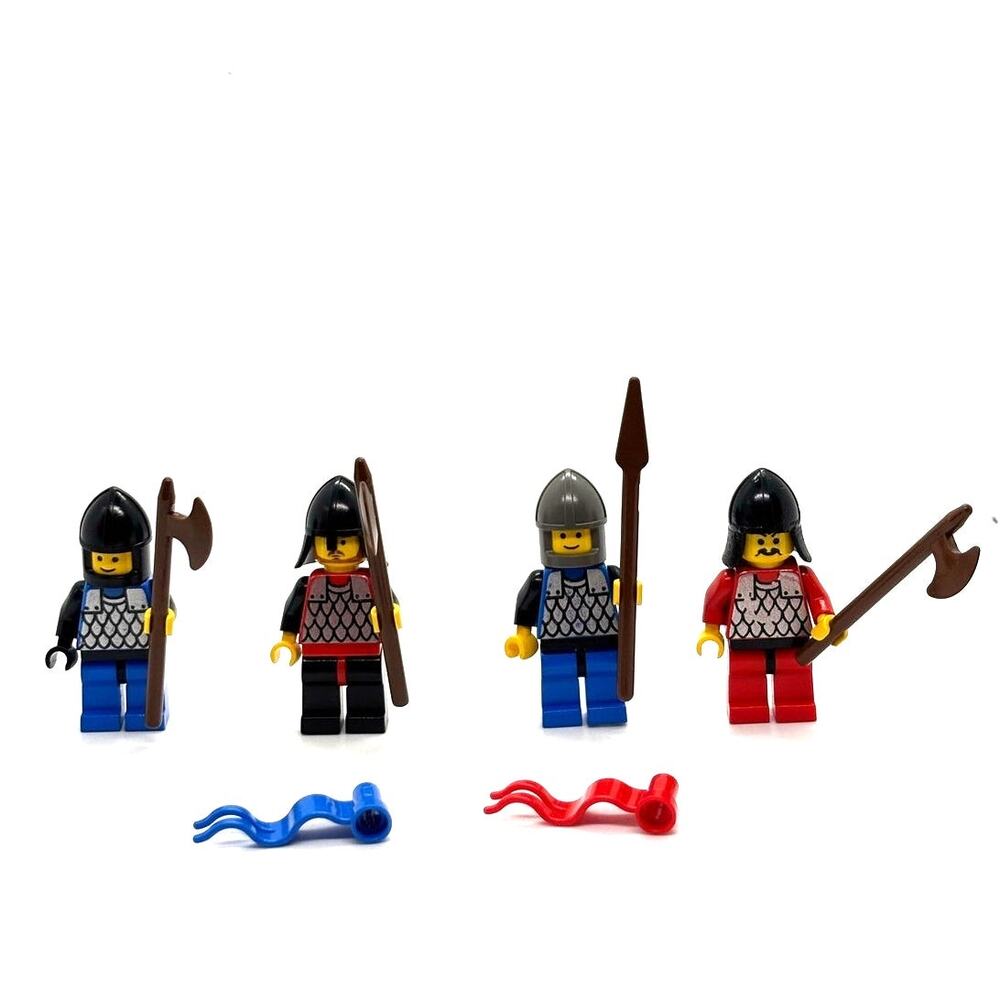 LEGO Vintage Castle Royal Knights Lot of 4 Knights with Weapons and Flags
